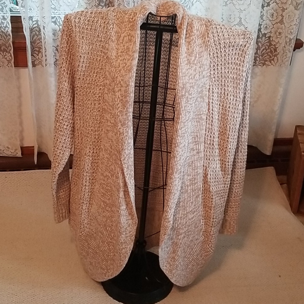 NWT Womens Sweater